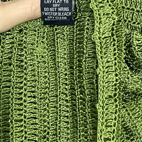 BCBGMaxAzria Green Crochet Knit Top Blouse Long Sleeve Lace Neckline - Picture 6 of 7